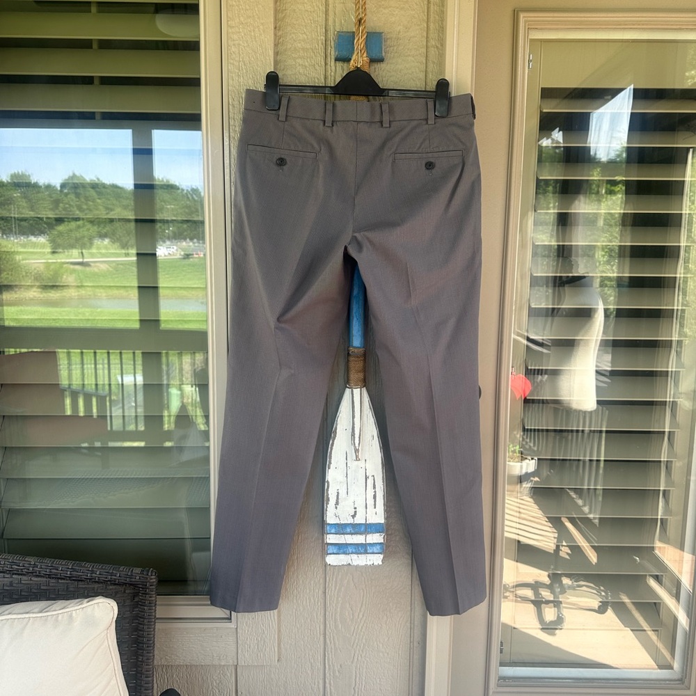 BROOKS BROTHERS 🐑 Men’s Subtle Gray Glen Plaid Flat Front Cotton Chinos - 34/32 - Picture 6 of 9